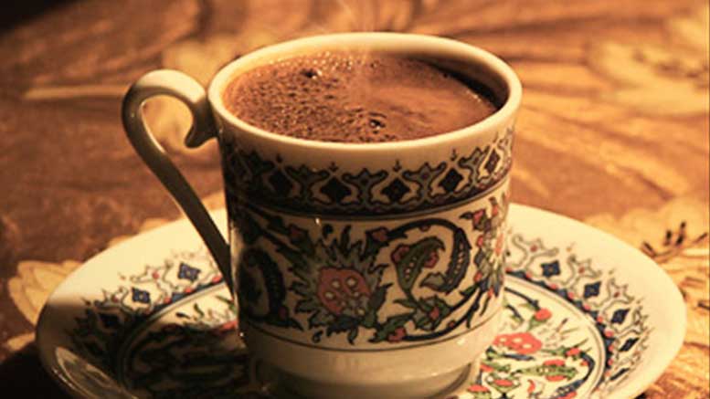 Bir Fincan Kahvenin Kırk Yıl Hatırı Vardır